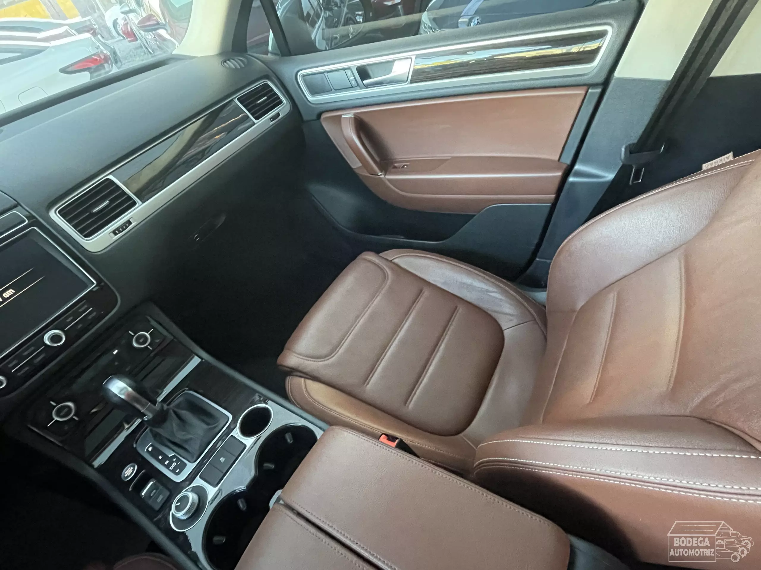 Volkswagen Touareg VUD