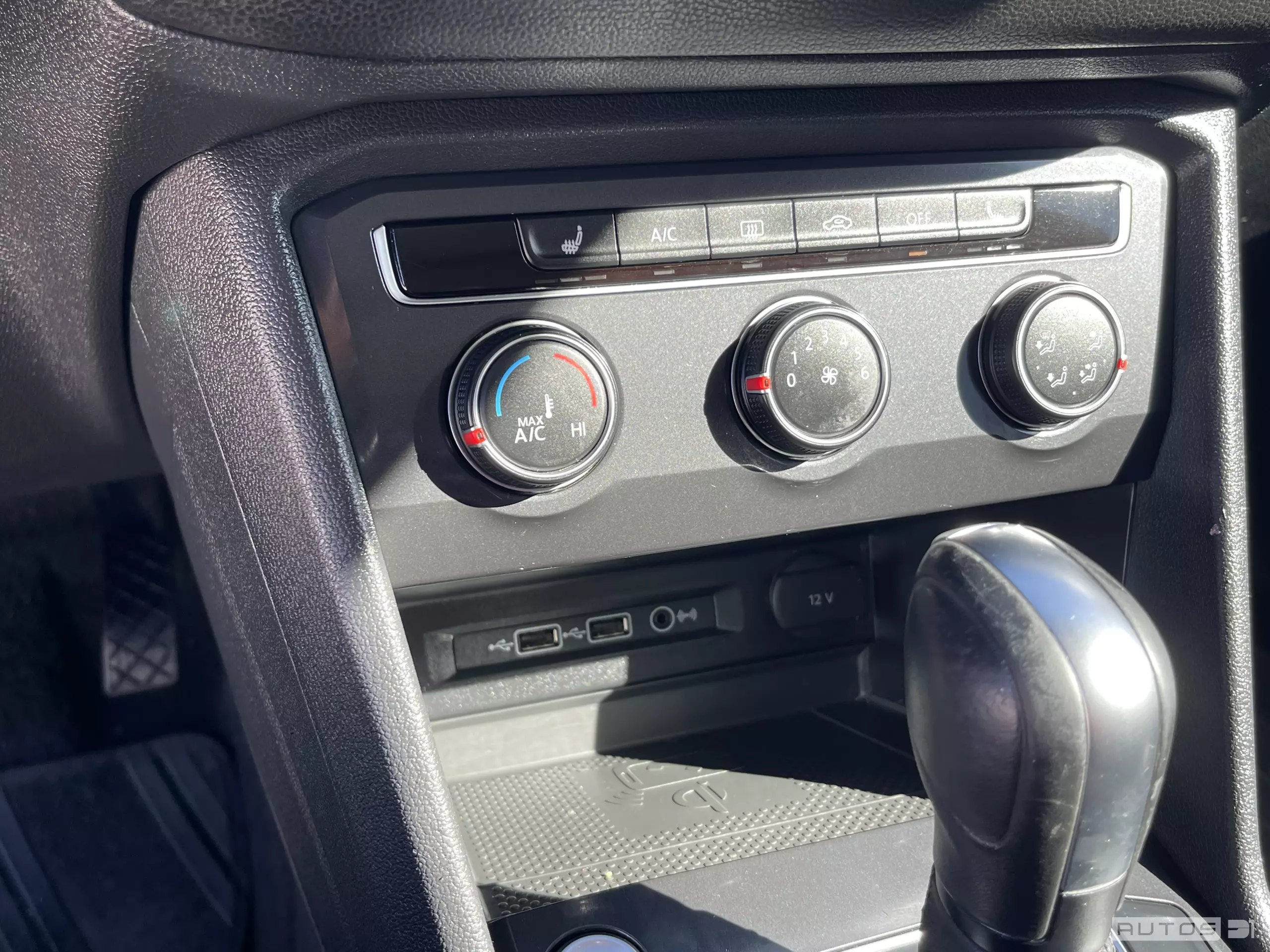 Volkswagen Tiguan VUD