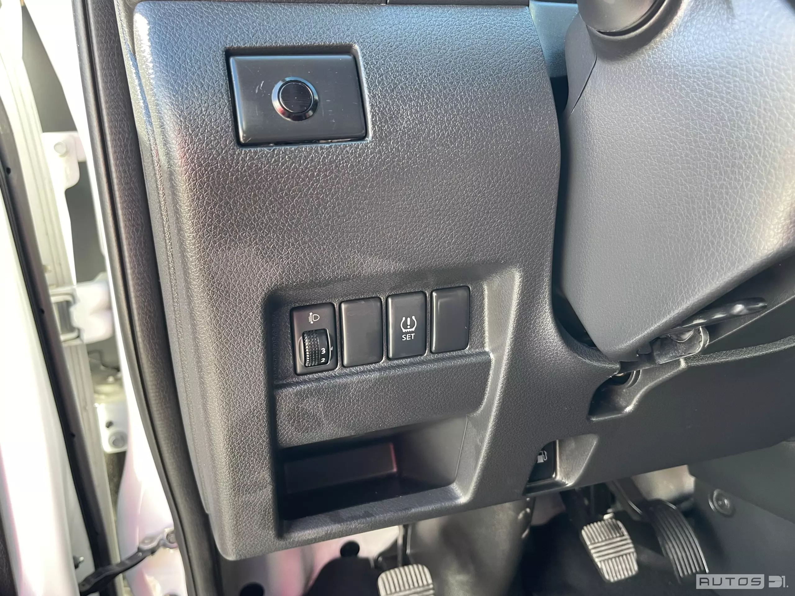 Nissan Urvan Panel