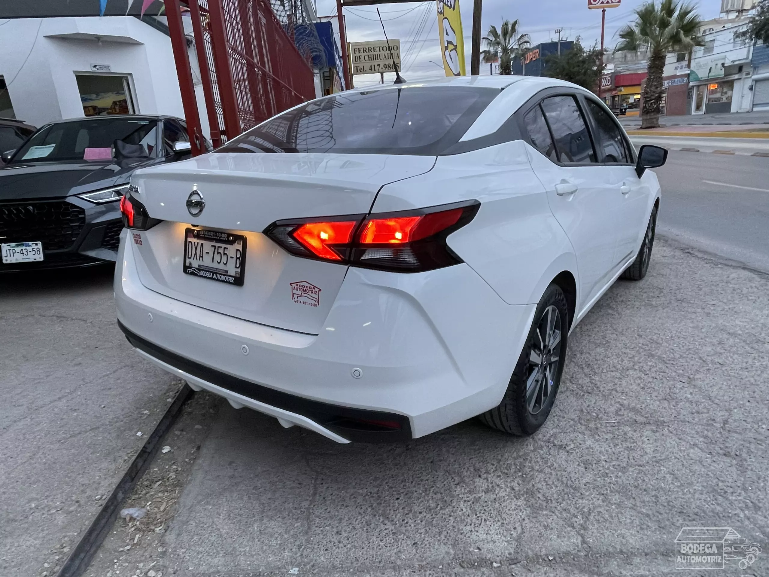 Nissan Versa