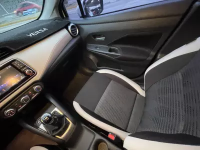 Nissan Versa 2022