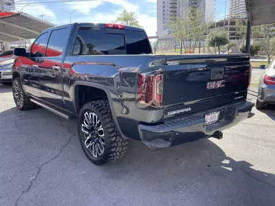 GMC Sierra Pick-Up 4x4 2018
