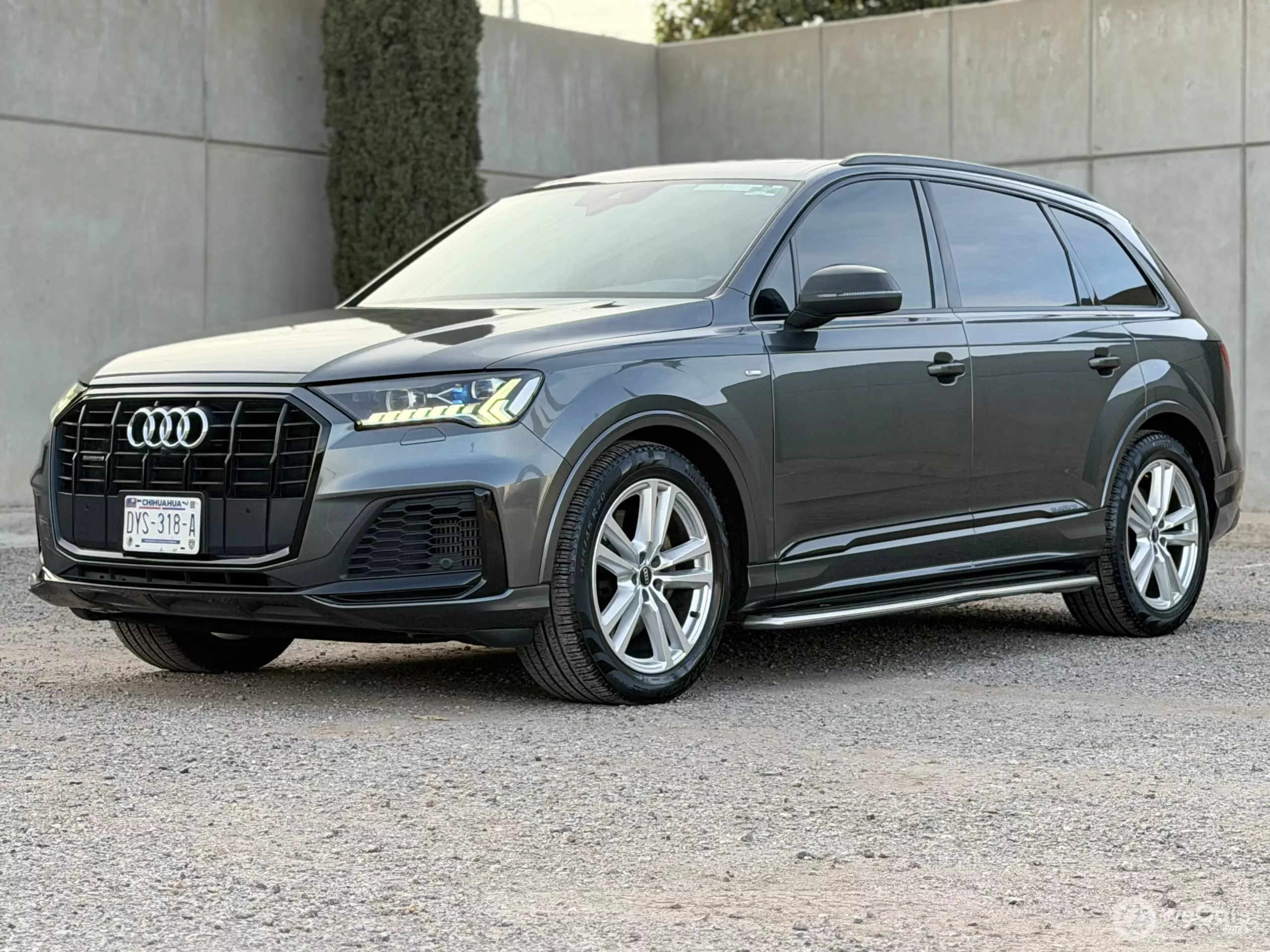 Audi Q7 Quattro VUD