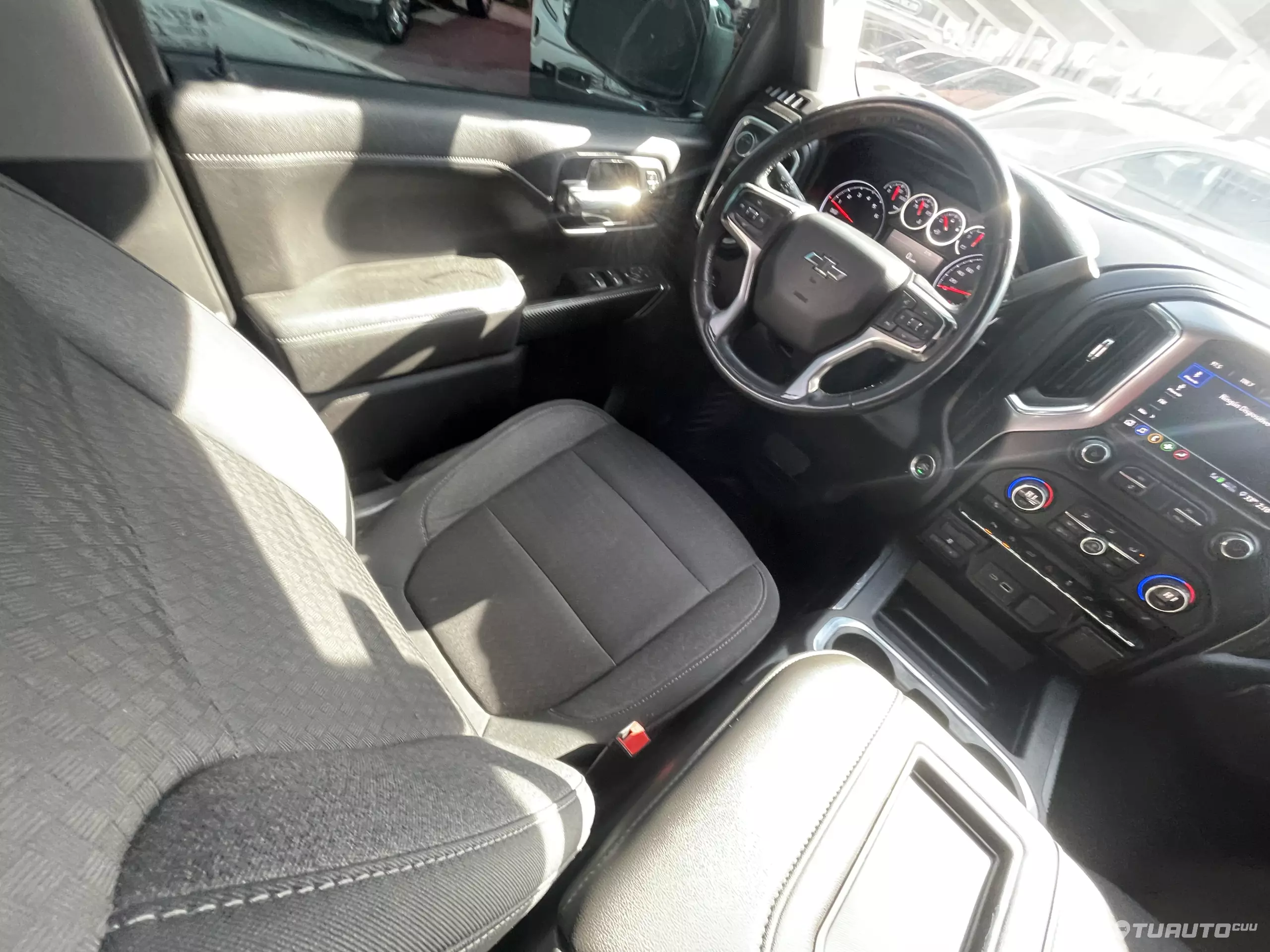 Chevrolet Cheyenne Pick-Up