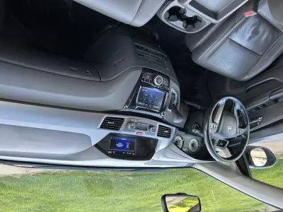 Honda Odyssey Minivan 2016