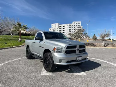 Dodge Ram 2500 Pick-Up 2016