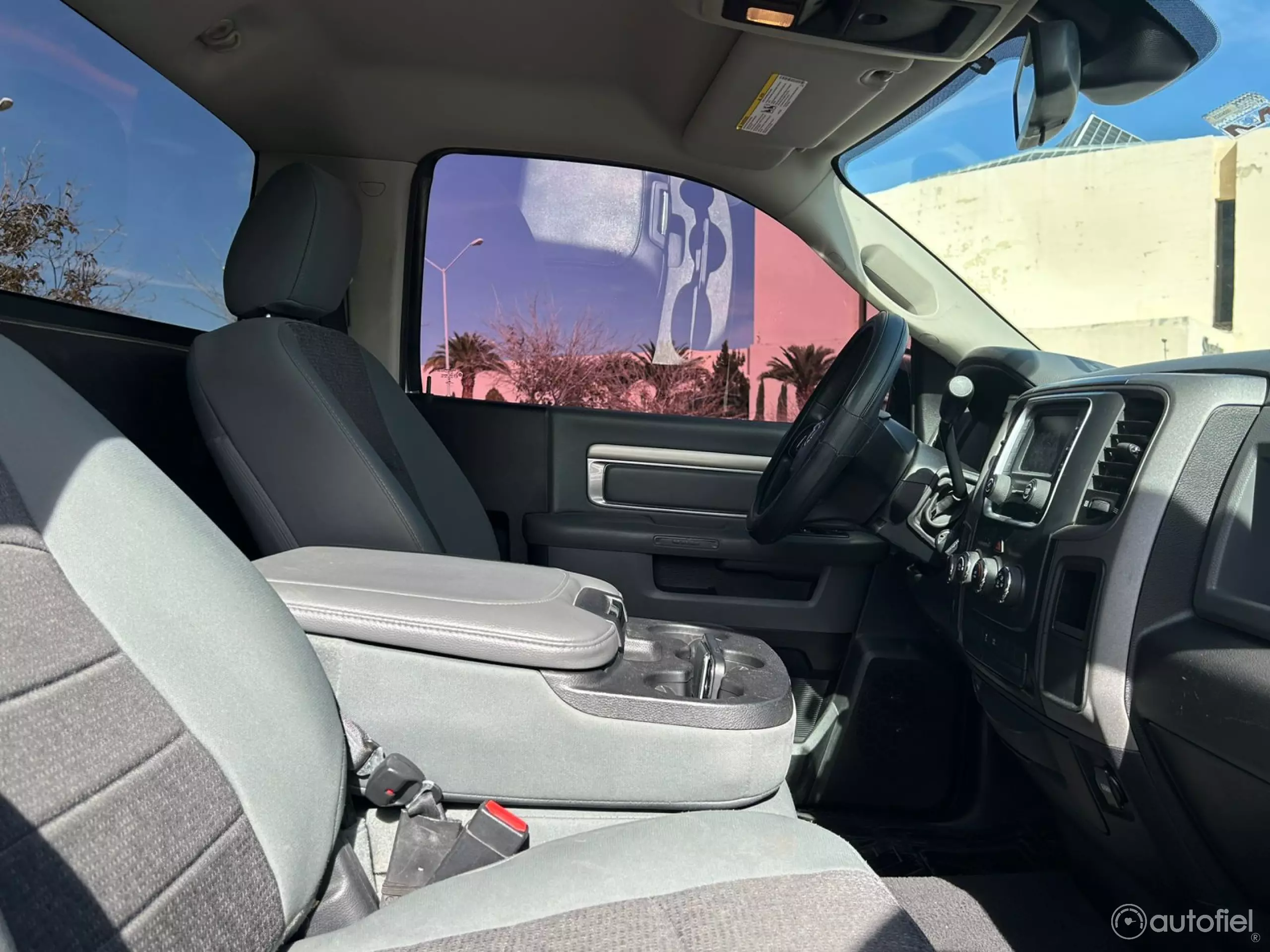 Dodge Ram 2500 Pick-Up