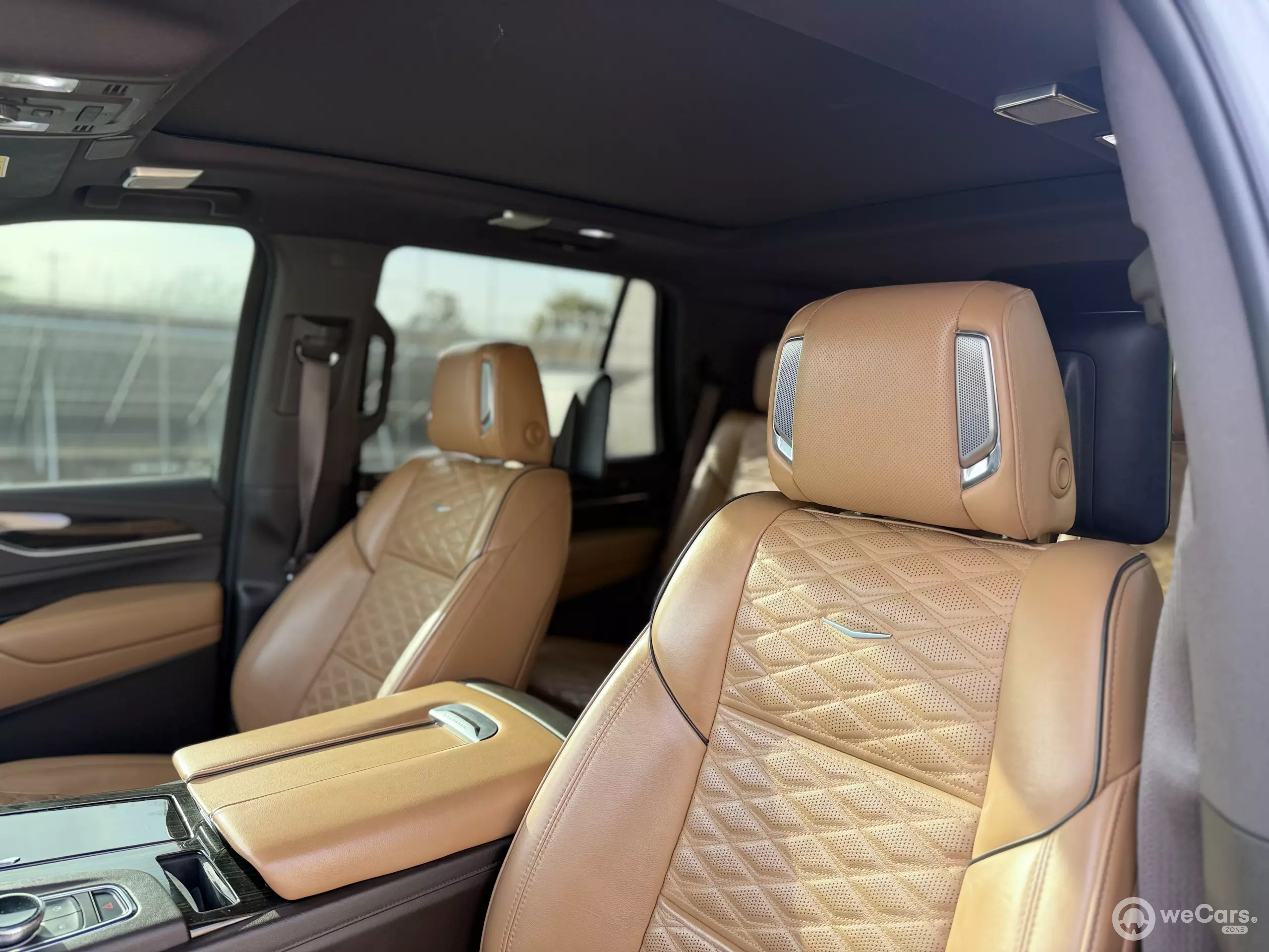 Cadillac Escalade VUD