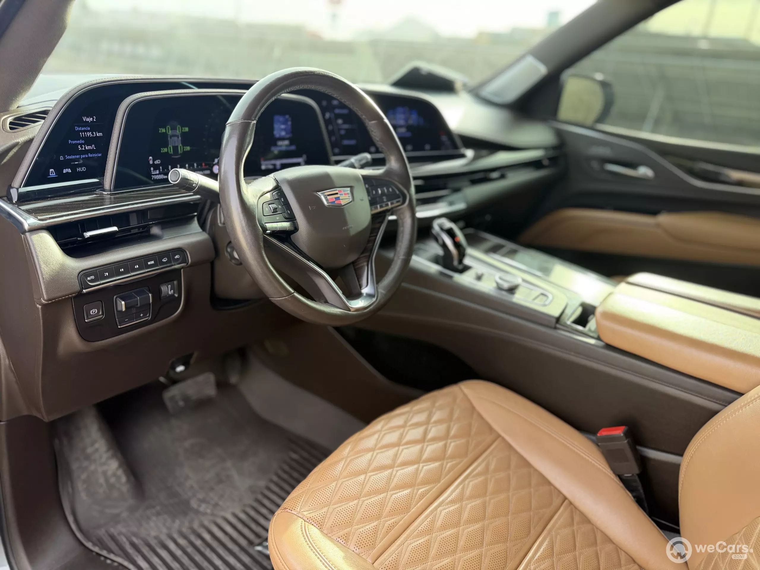 Cadillac Escalade VUD