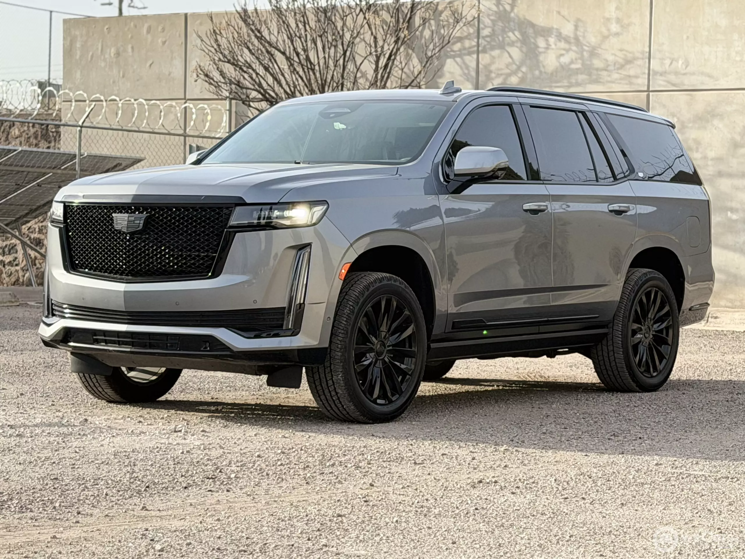 Cadillac Escalade VUD