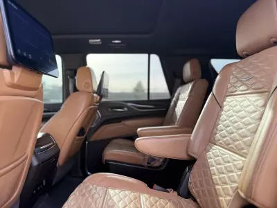 Cadillac Escalade VUD 2022