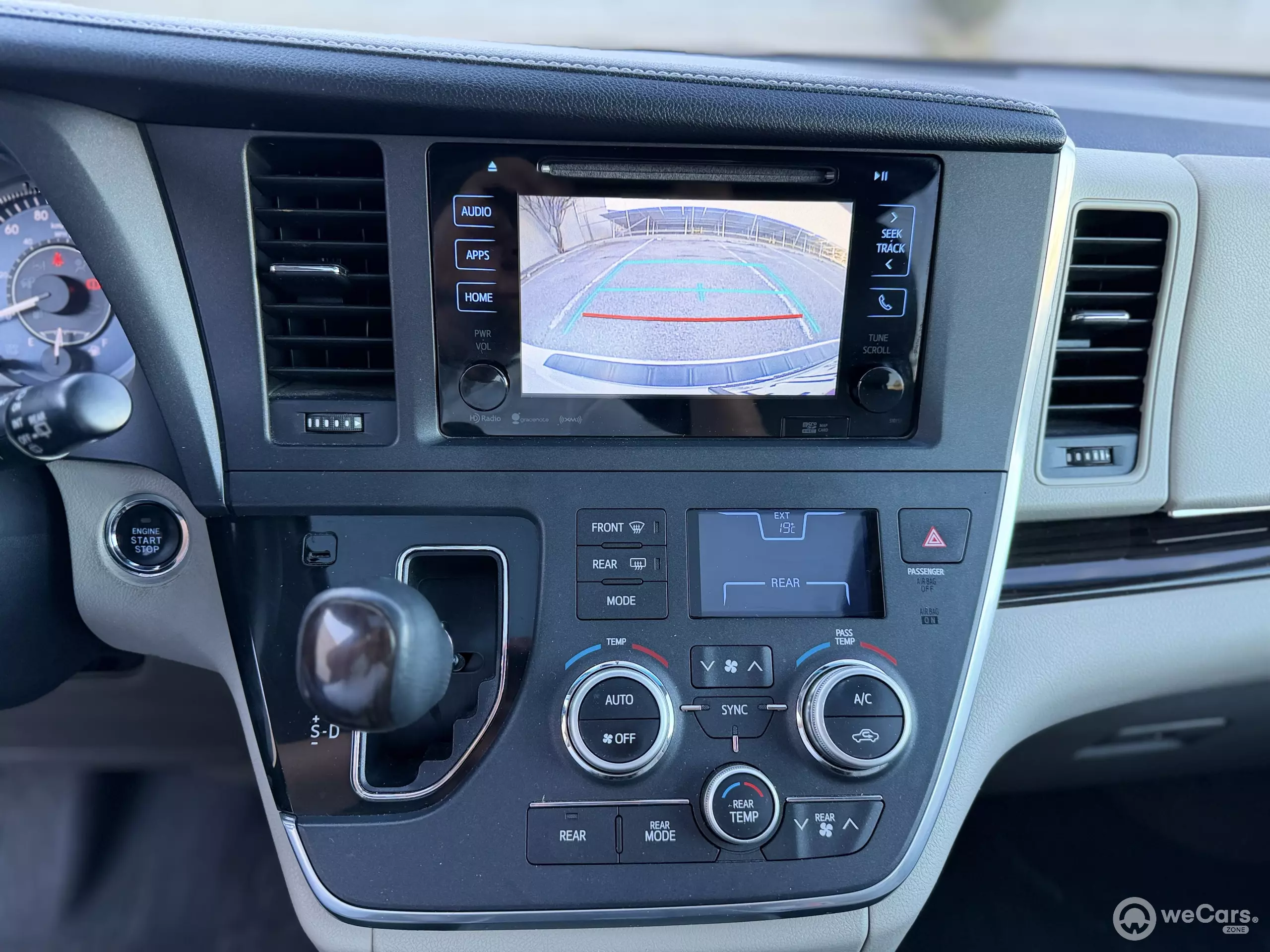 Toyota Sienna Minivan