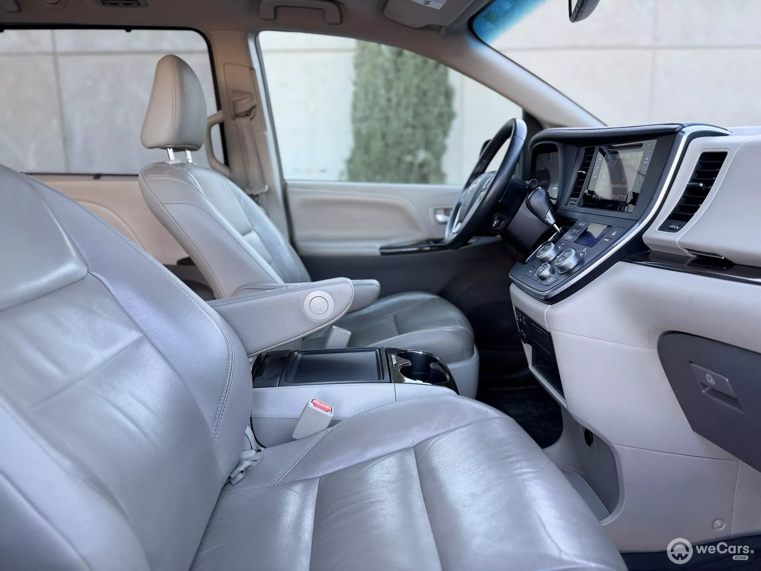 Toyota Sienna Minivan