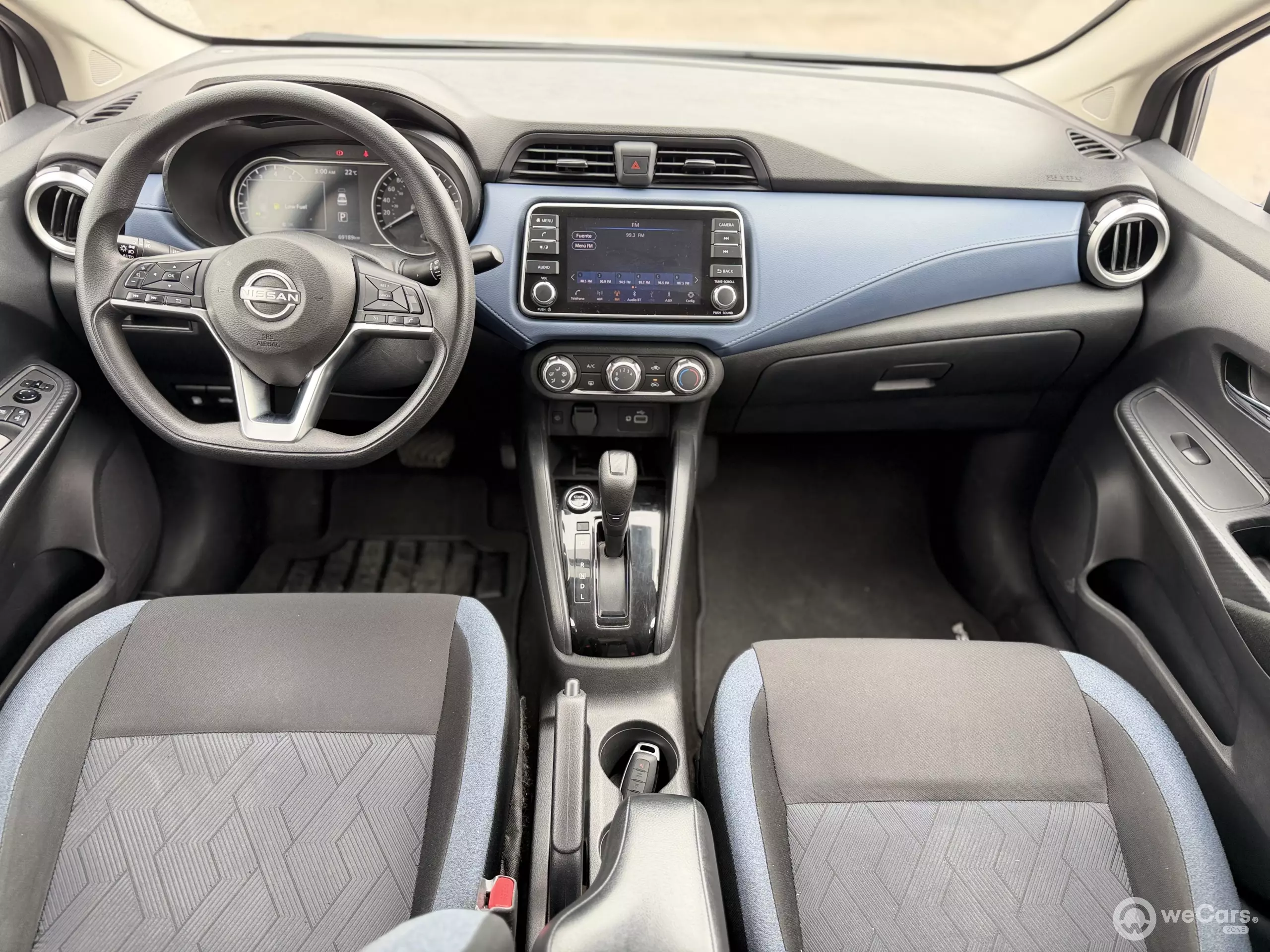 Nissan Versa