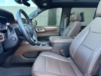 Chevrolet Suburban VUD 2023