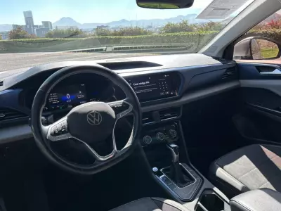 Volkswagen Taos VUD 2023