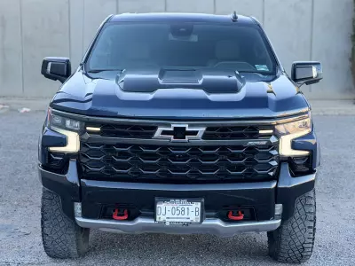 Chevrolet Cheyenne Pick-Up 2023