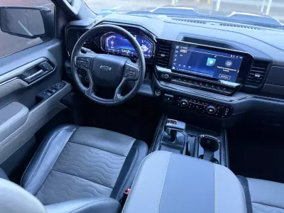 Chevrolet Cheyenne Pick-Up 2023