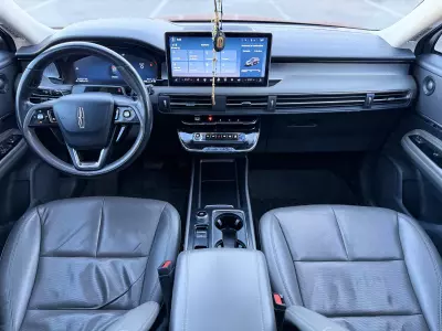 Lincoln Corsair VUD 2023