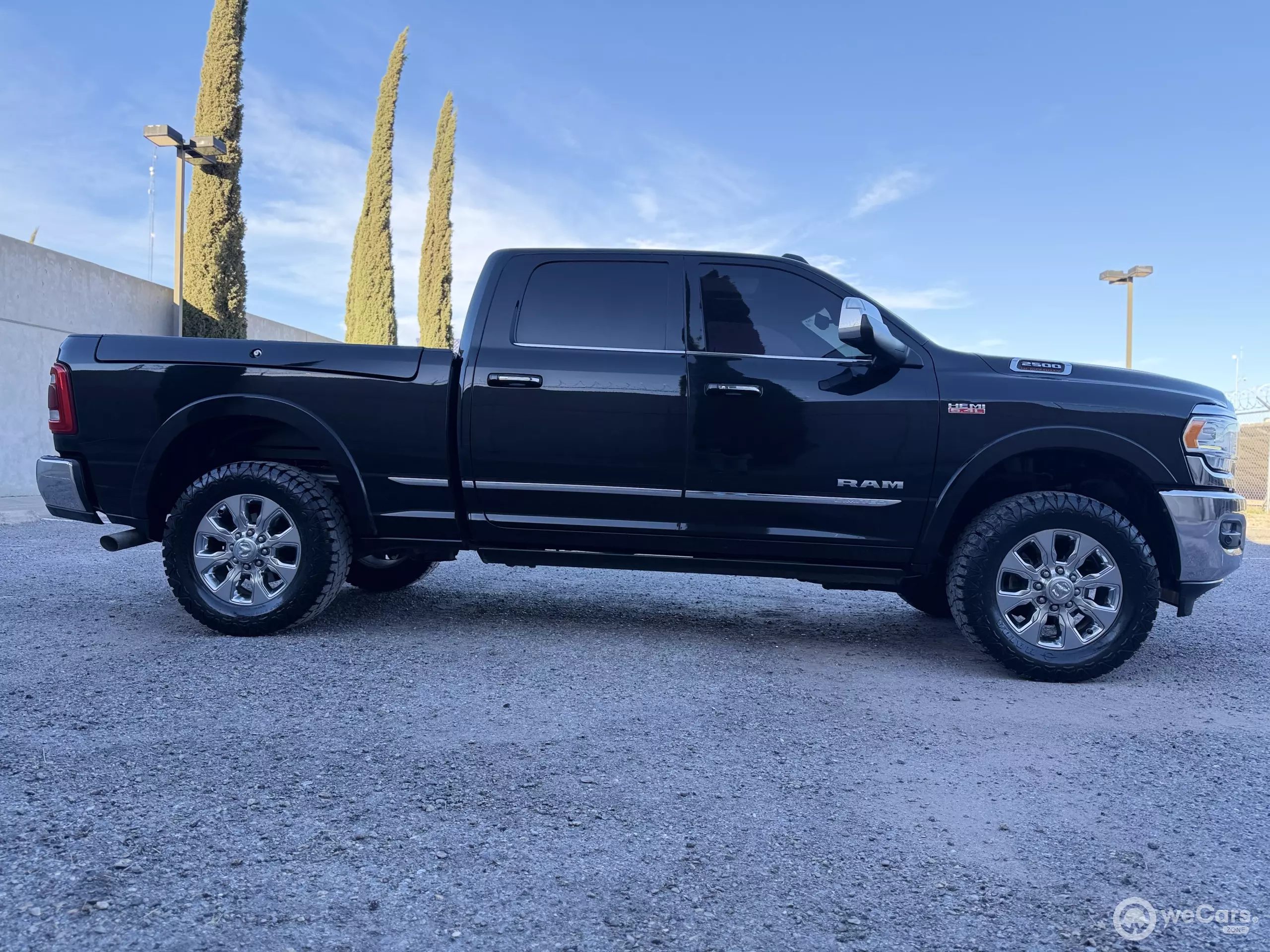 Dodge Ram 2500 Pick-Up