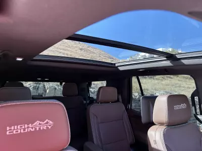 Chevrolet Tahoe VUD 2023