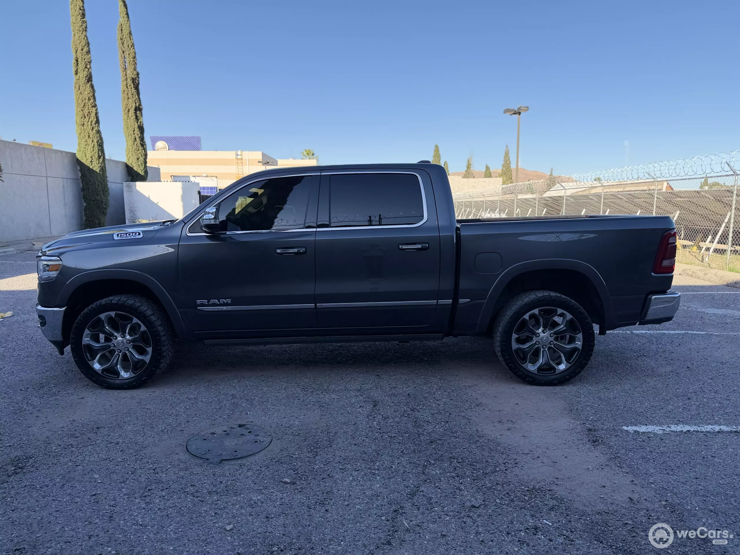 Dodge Ram 1500 Pick-Up