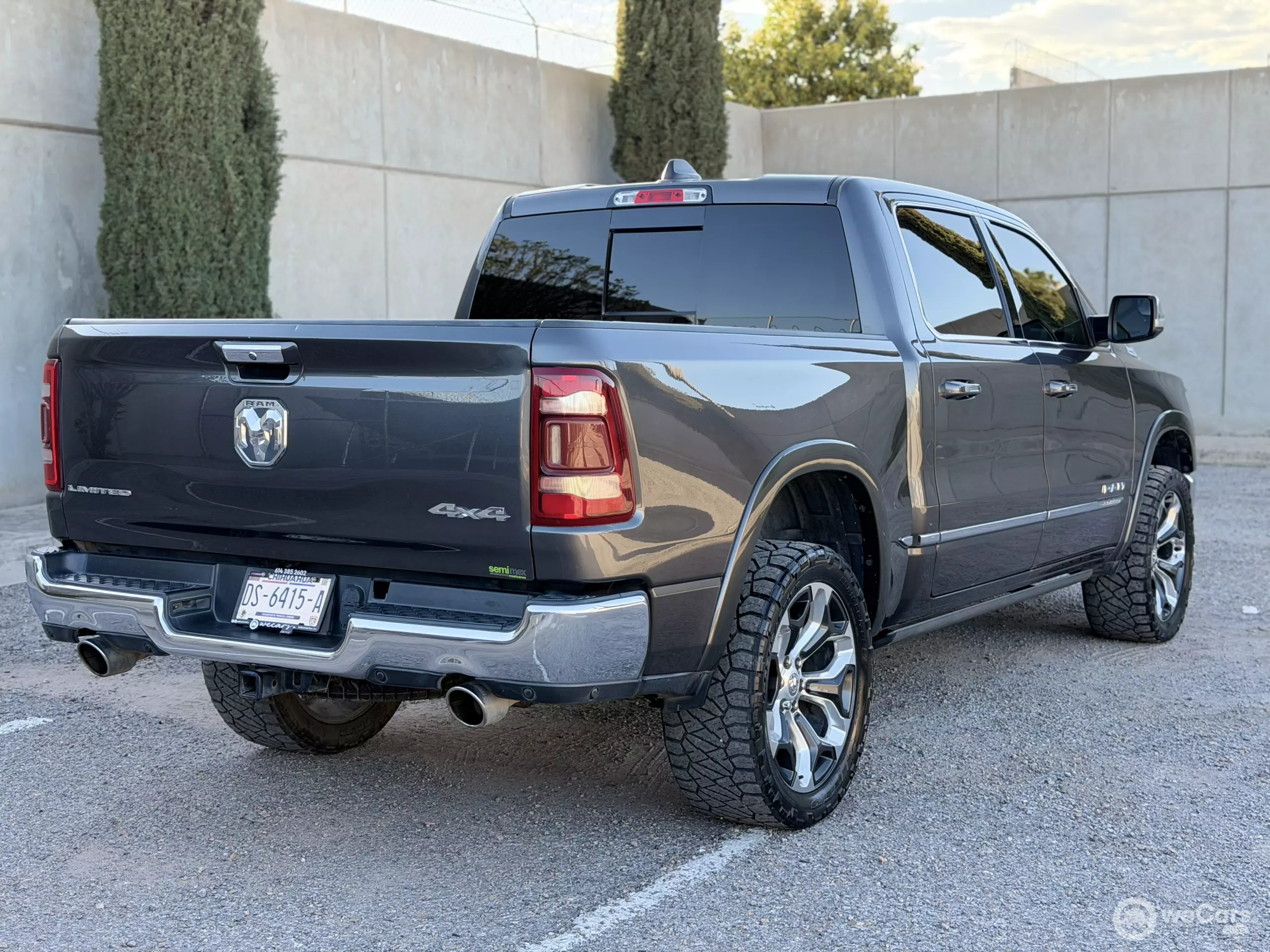 Dodge Ram 1500 Pick-Up