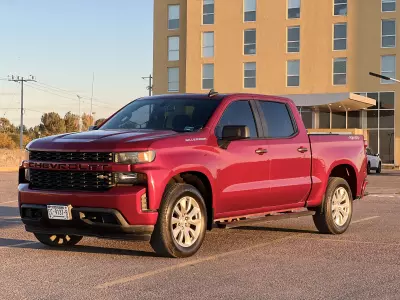 Chevrolet Silverado Pick-Up 2021