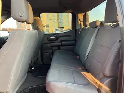 Chevrolet Silverado Pick-Up 2021