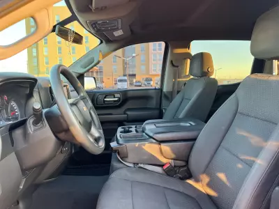 Chevrolet Silverado Pick-Up 2021