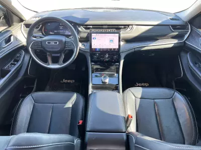 Jeep Grand Cherokee VUD 2023