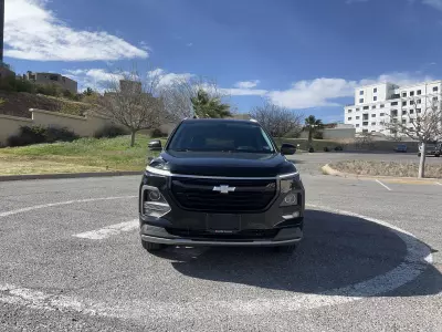 Chevrolet Captiva VUD 2023