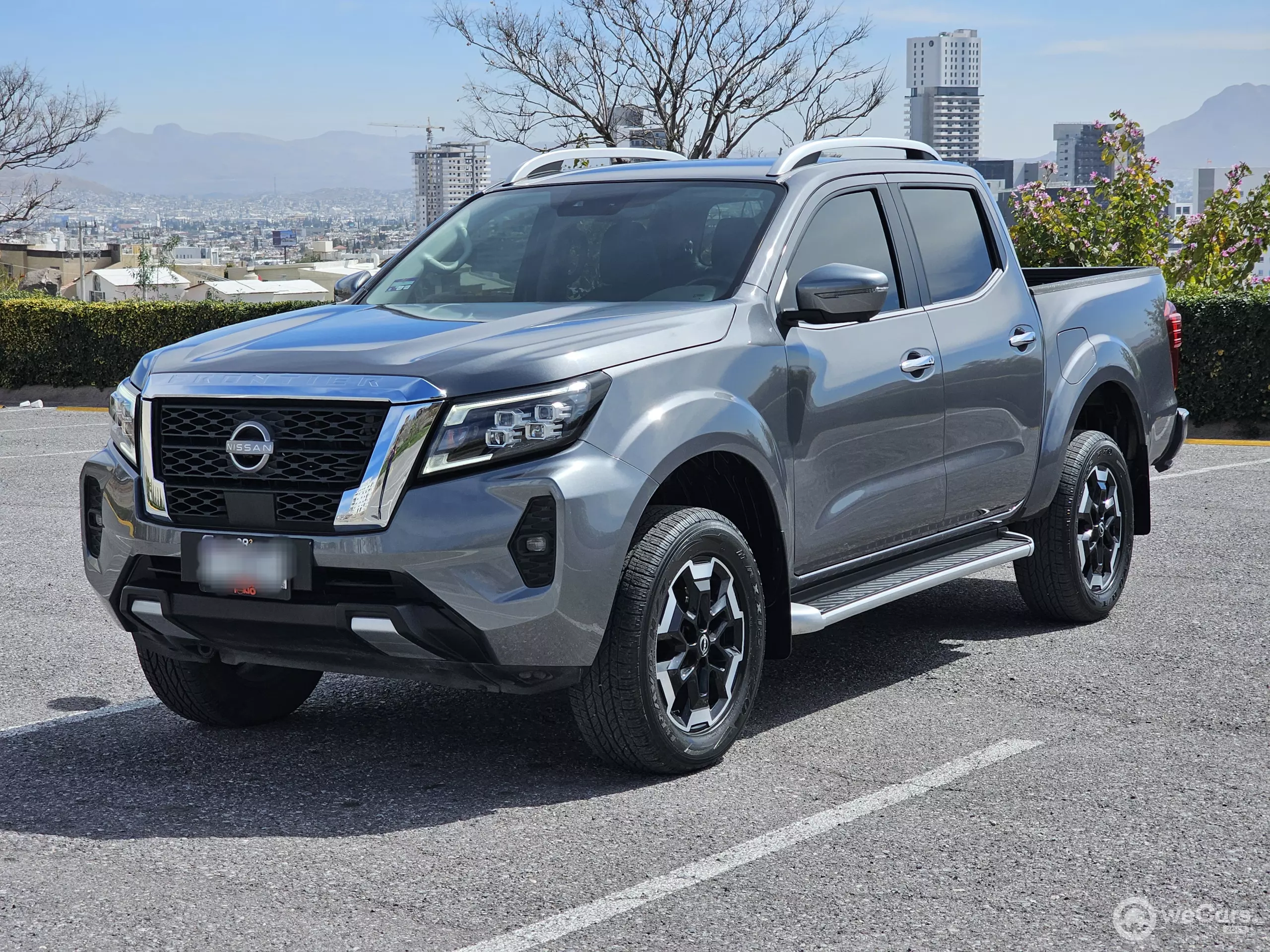 Nissan Frontier Pick-Up