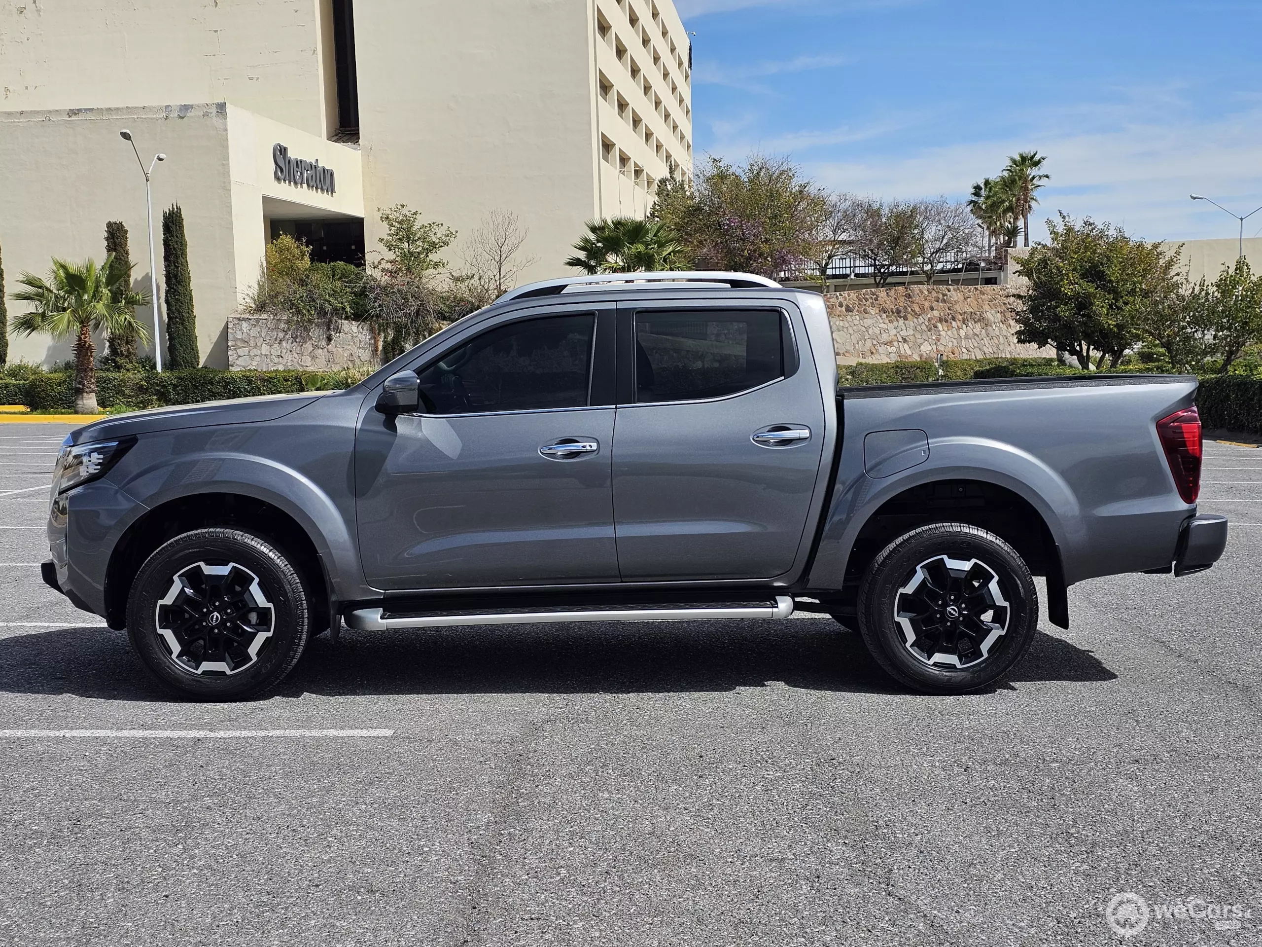 Nissan Frontier Pick-Up