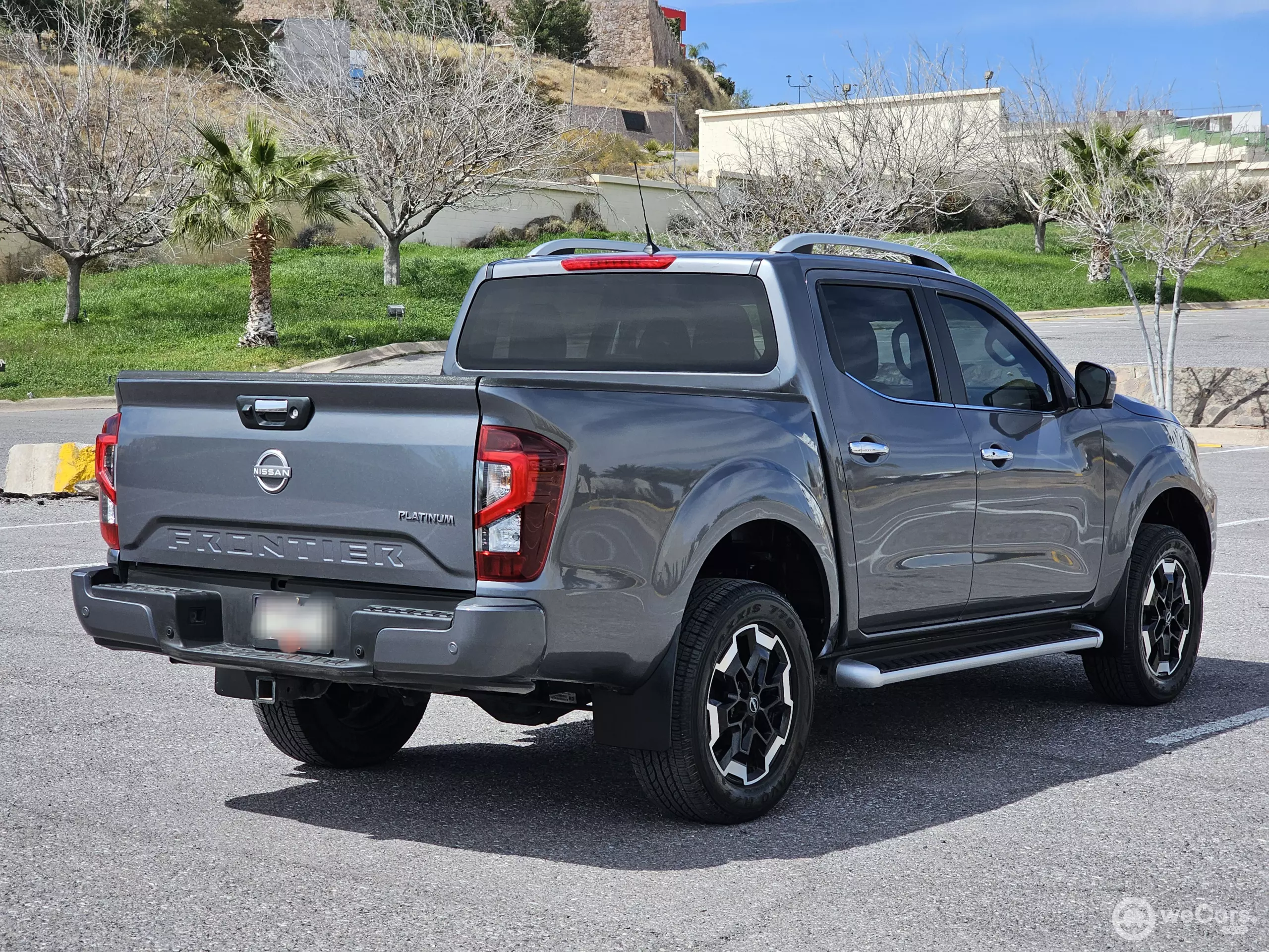 Nissan Frontier Pick-Up