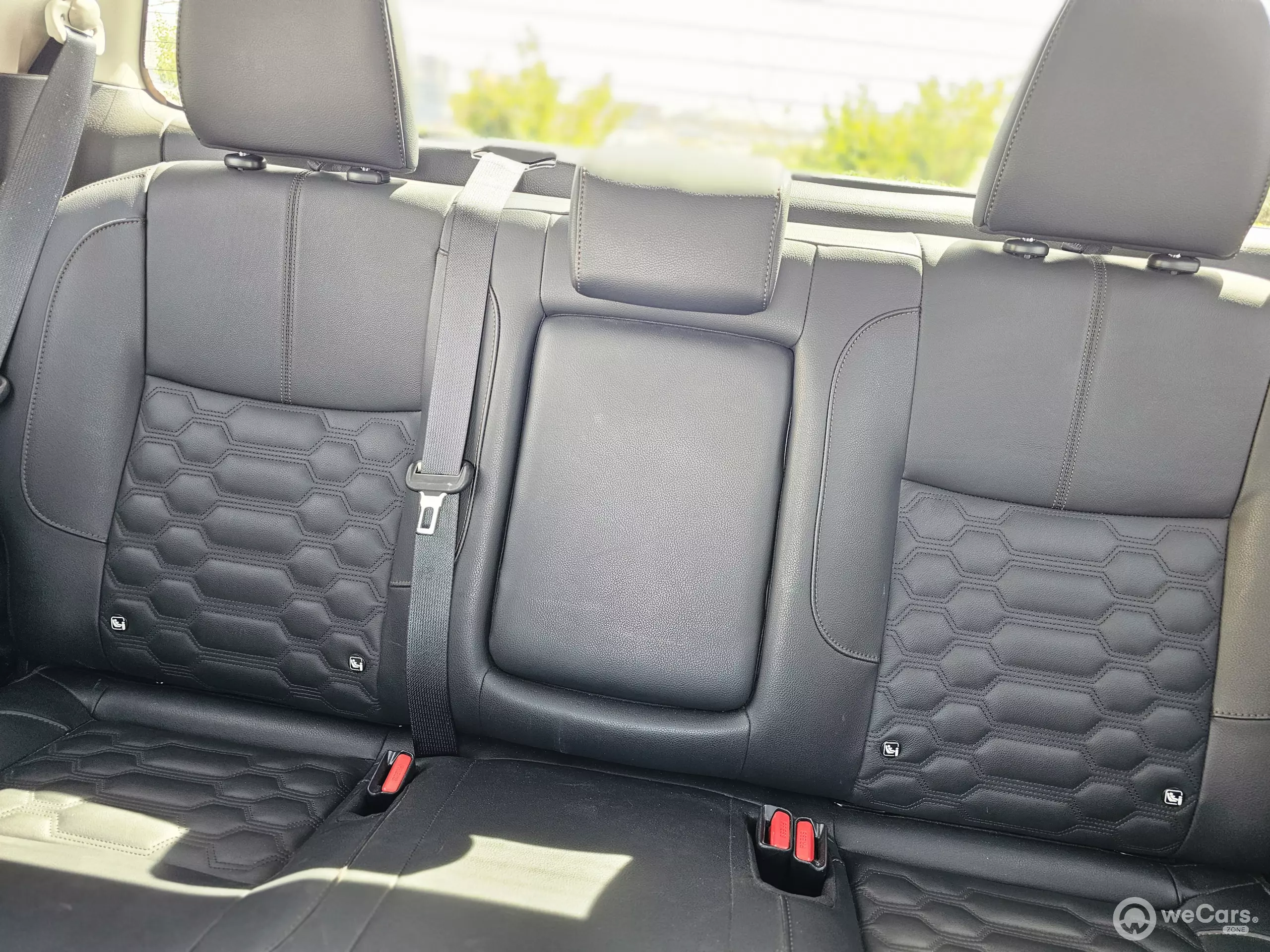 Nissan Frontier Pick-Up