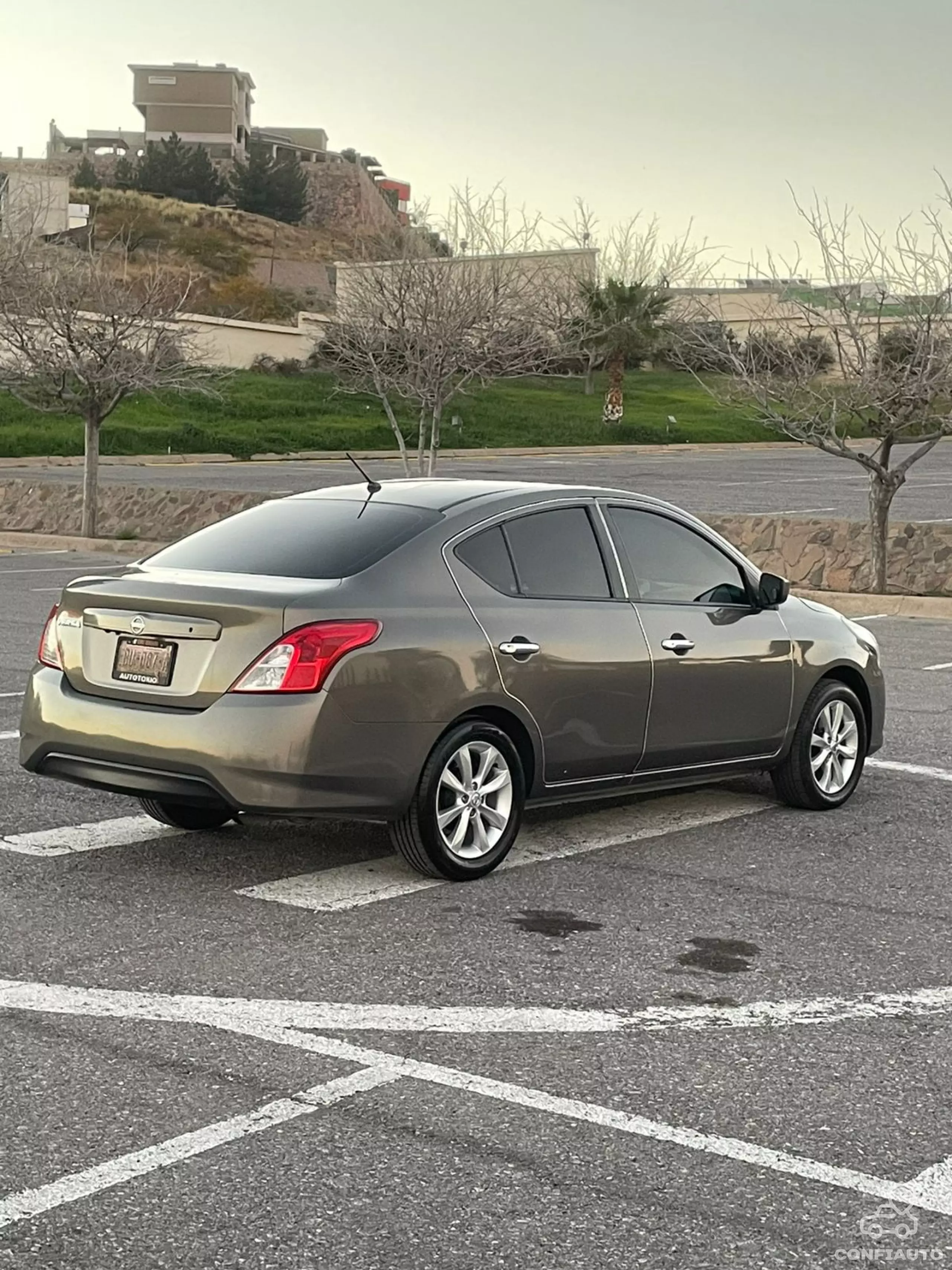 Nissan Versa