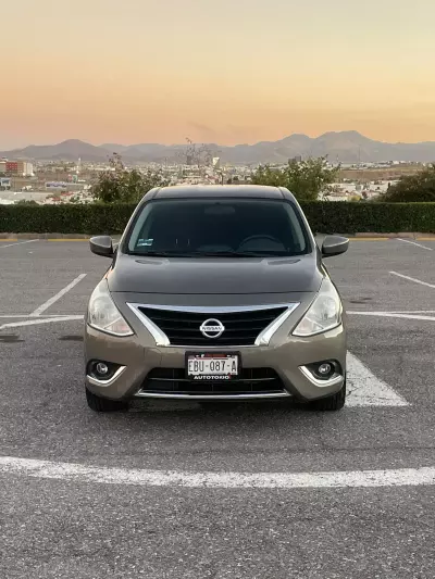 Nissan Versa 2017