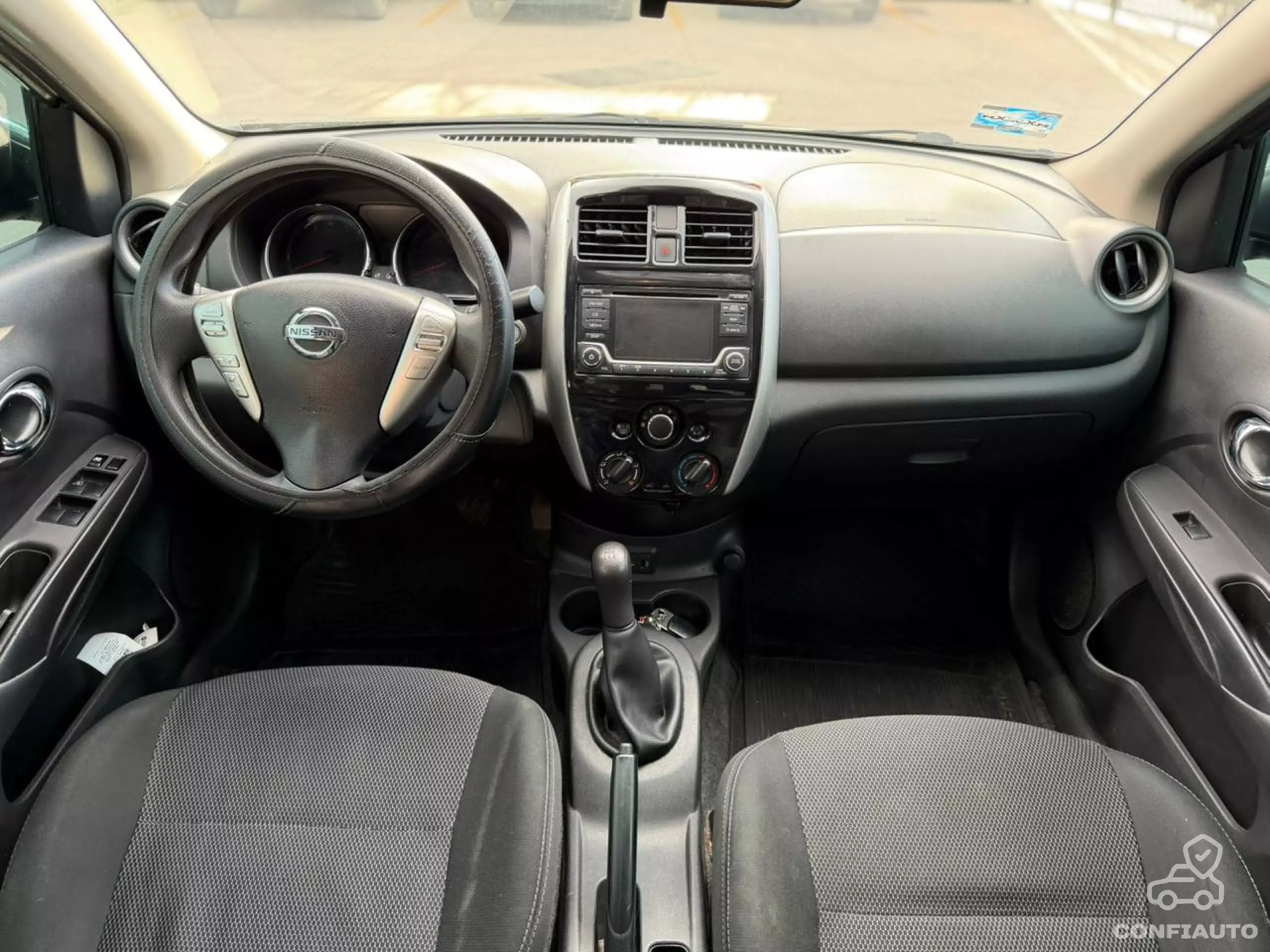 Nissan Versa
