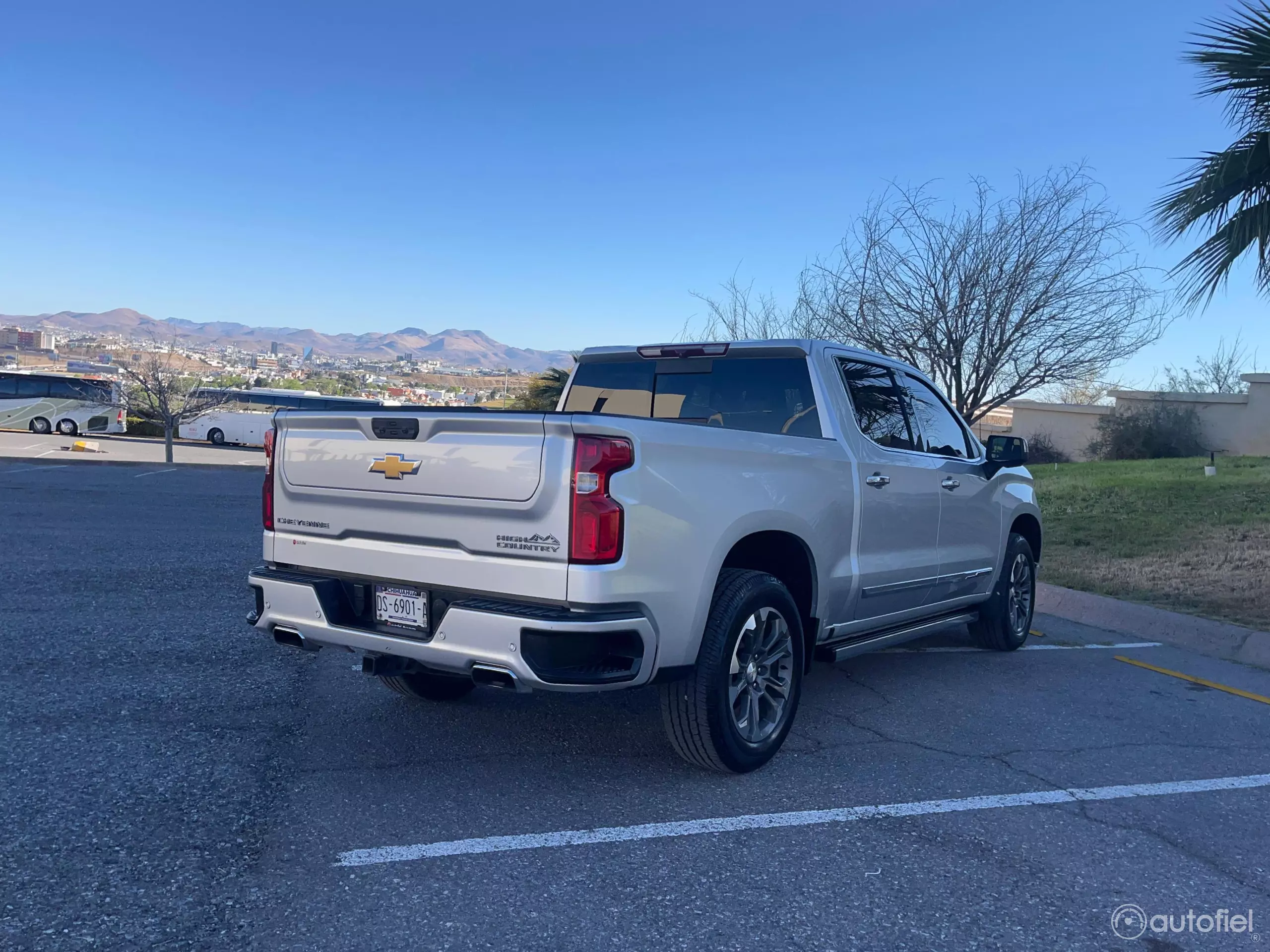 Chevrolet Cheyenne Pick-Up