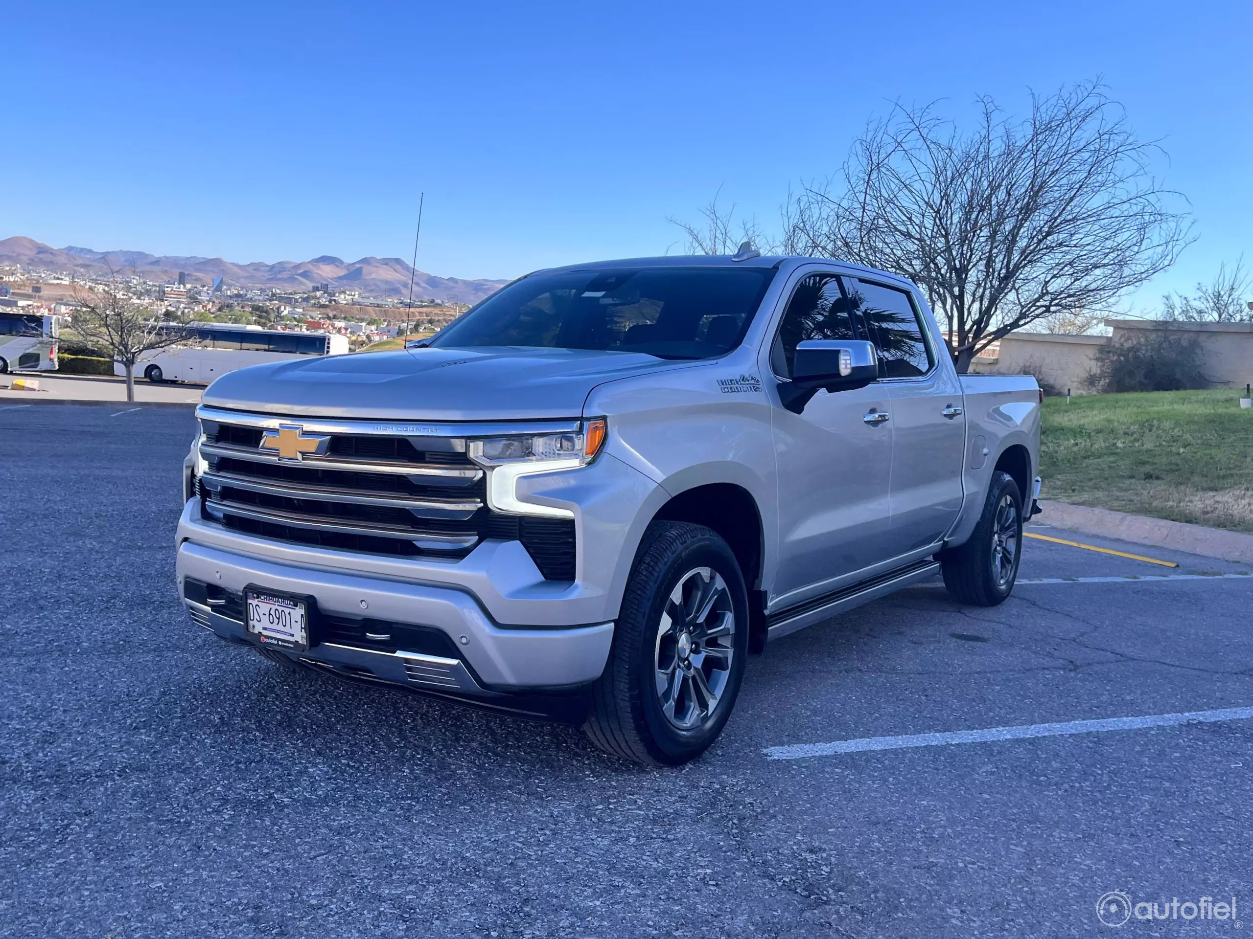 Chevrolet Cheyenne Pick-Up