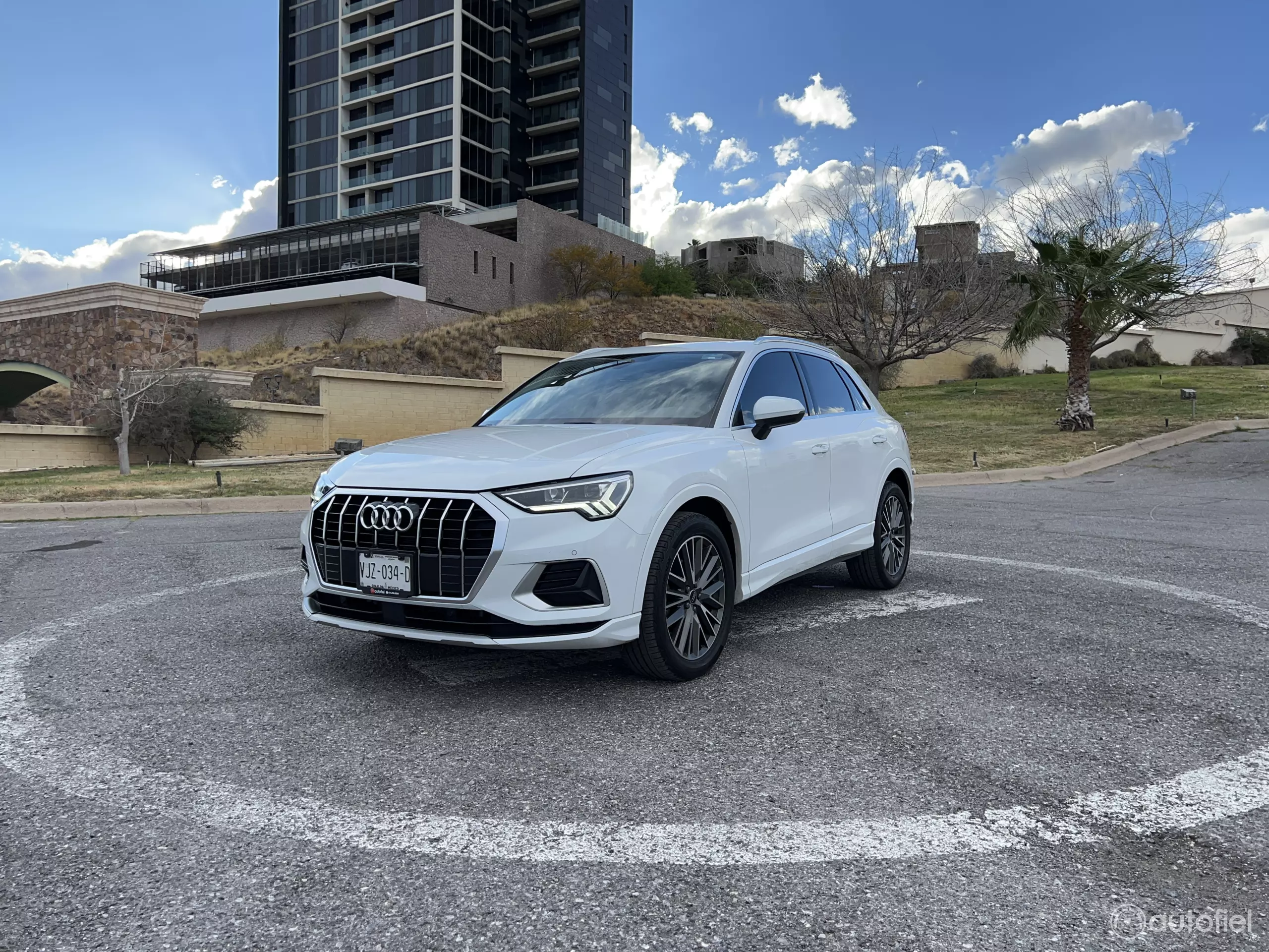Audi Q3 VUD