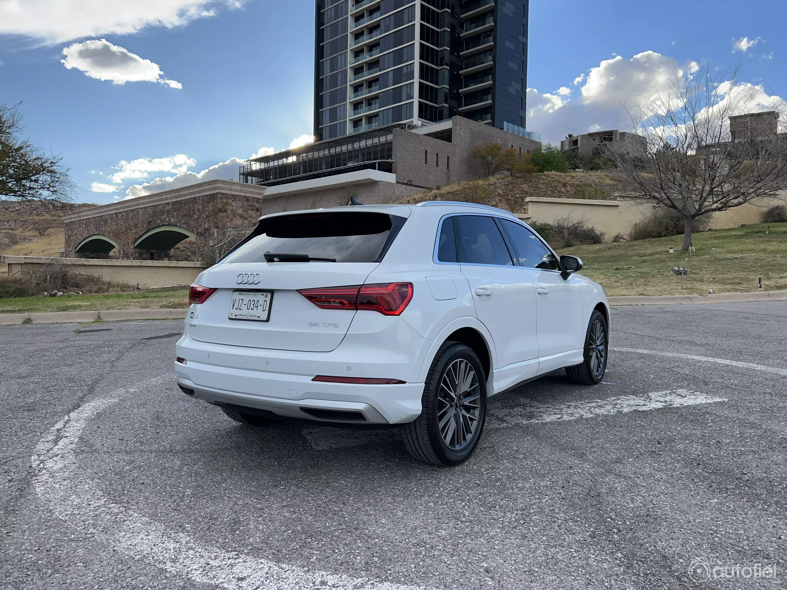 Audi Q3 VUD