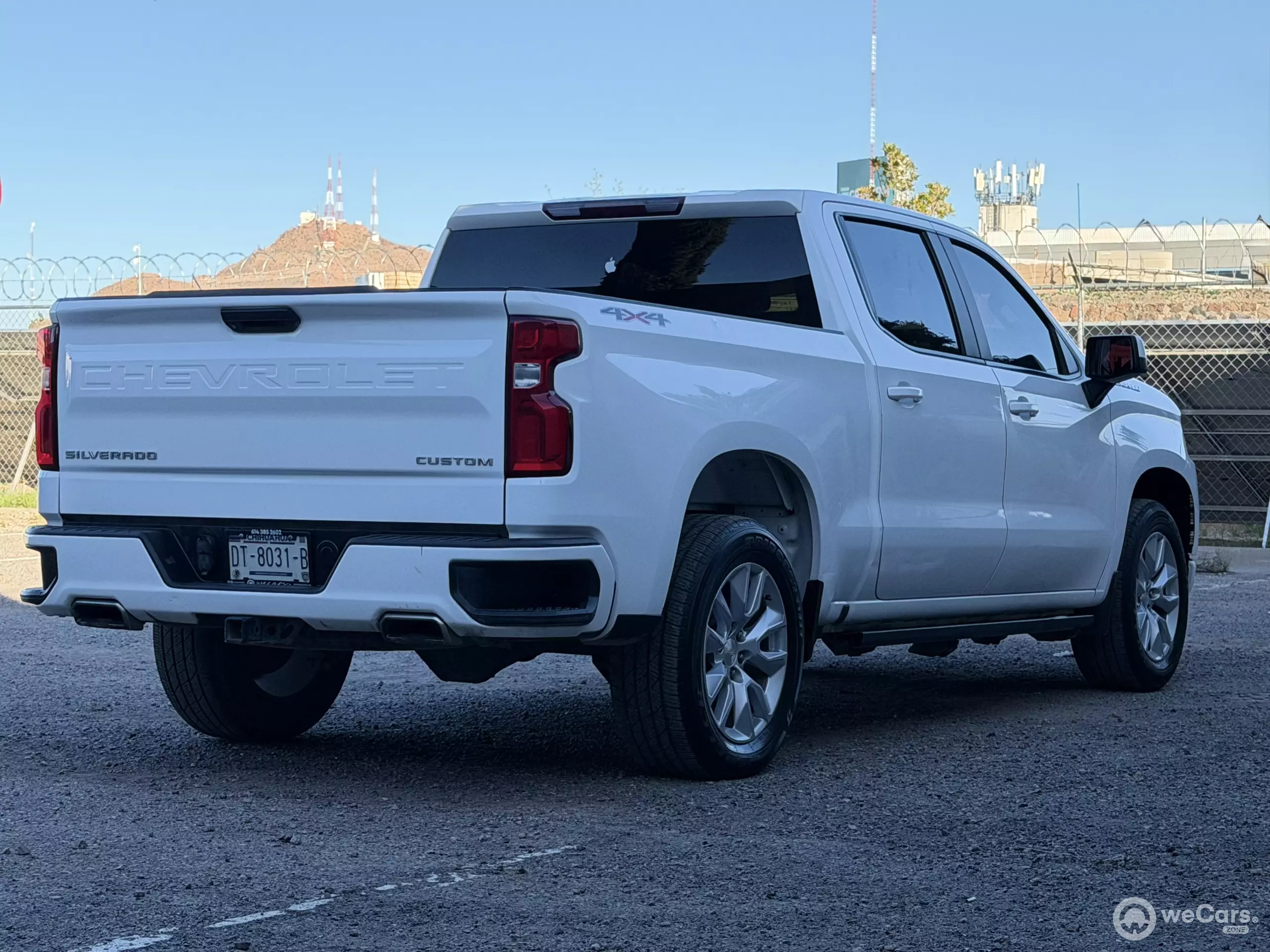 Chevrolet Silverado Pick-Up