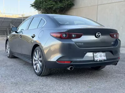 Mazda Mazda 3 2022