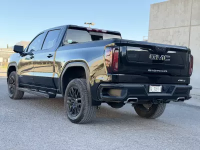 GMC Sierra Pick-Up 4x4 2023