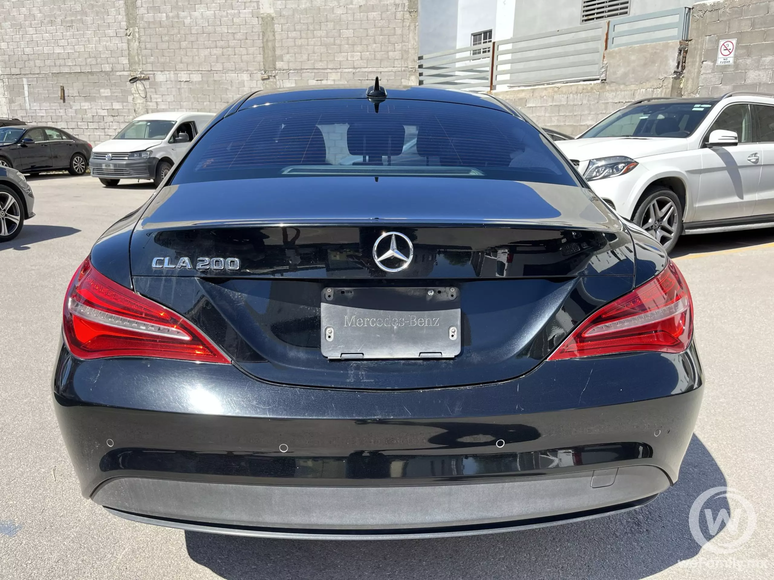 Mercedes Benz CLA 200
