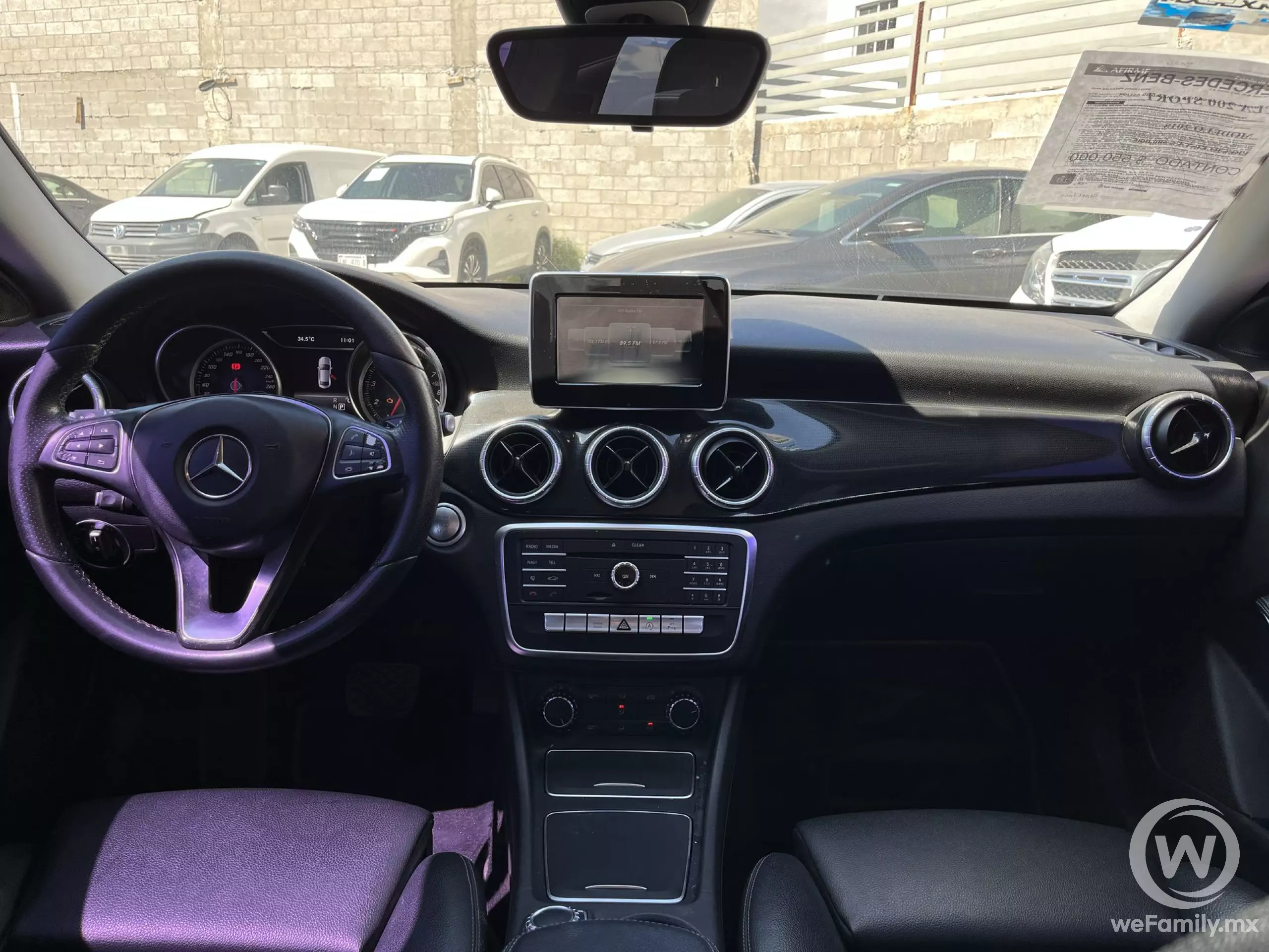 Mercedes Benz CLA 200