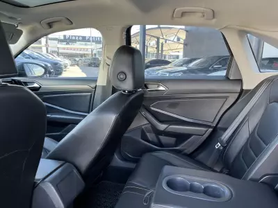 Volkswagen Jetta 2019