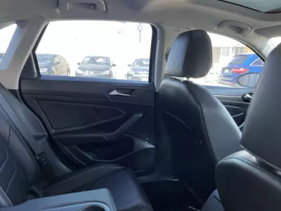 Volkswagen Jetta 2019